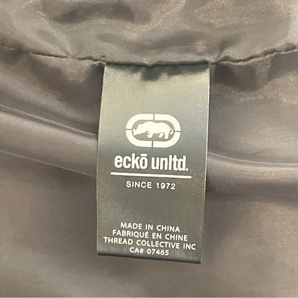 Ecko Unlimited Men's Dark Puffer Vest in size M, NWOT - Picture 5 of 5